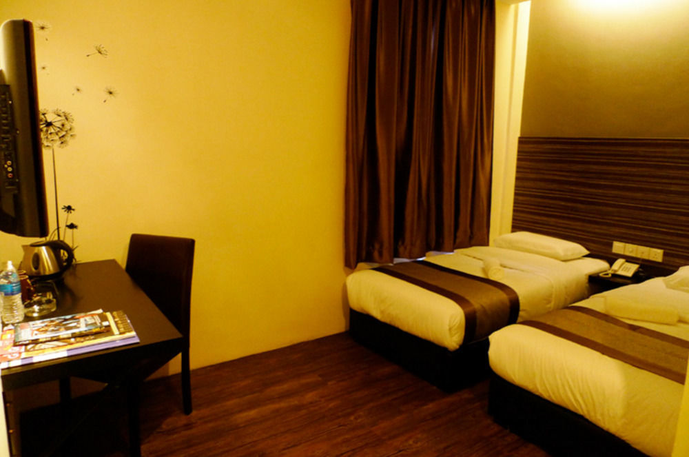 Hotel Austin Paradise - Taman Pulai Utama Skudai Eksteriør billede