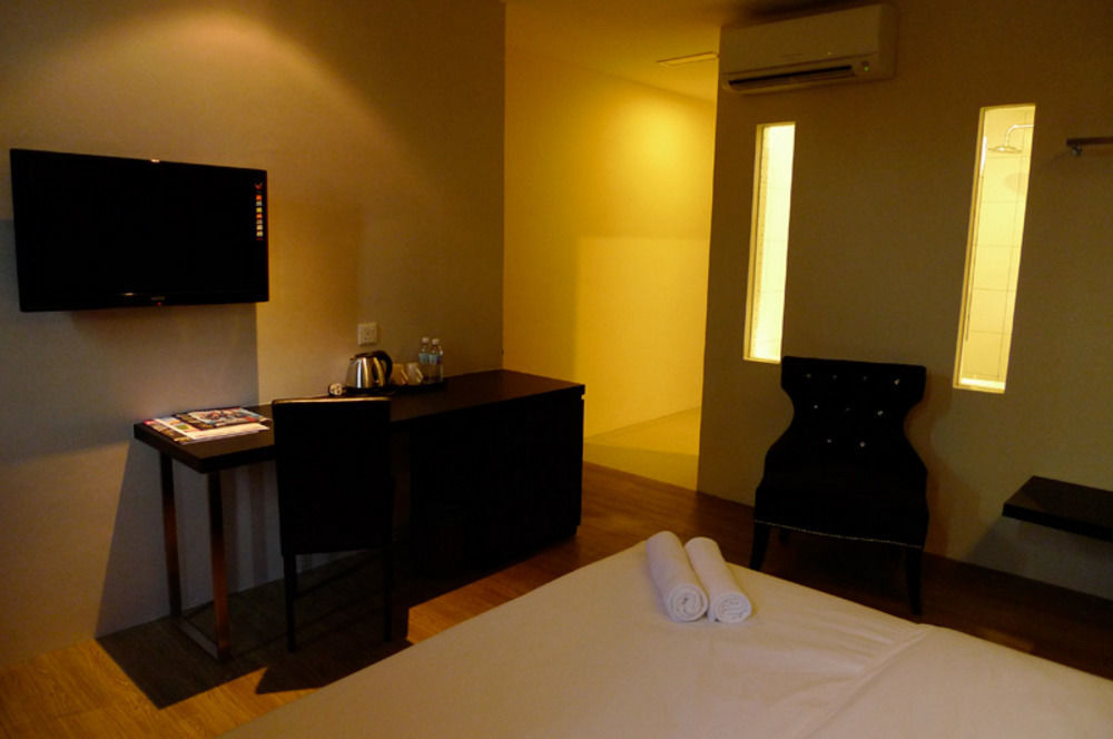 Hotel Austin Paradise - Taman Pulai Utama Skudai Eksteriør billede