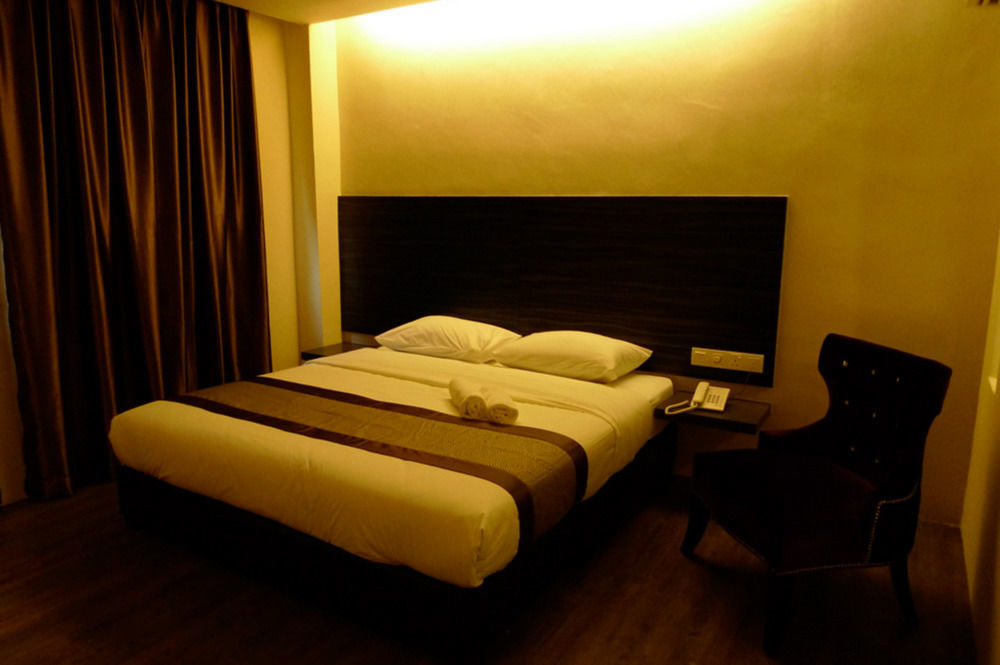 Hotel Austin Paradise - Taman Pulai Utama Skudai Eksteriør billede